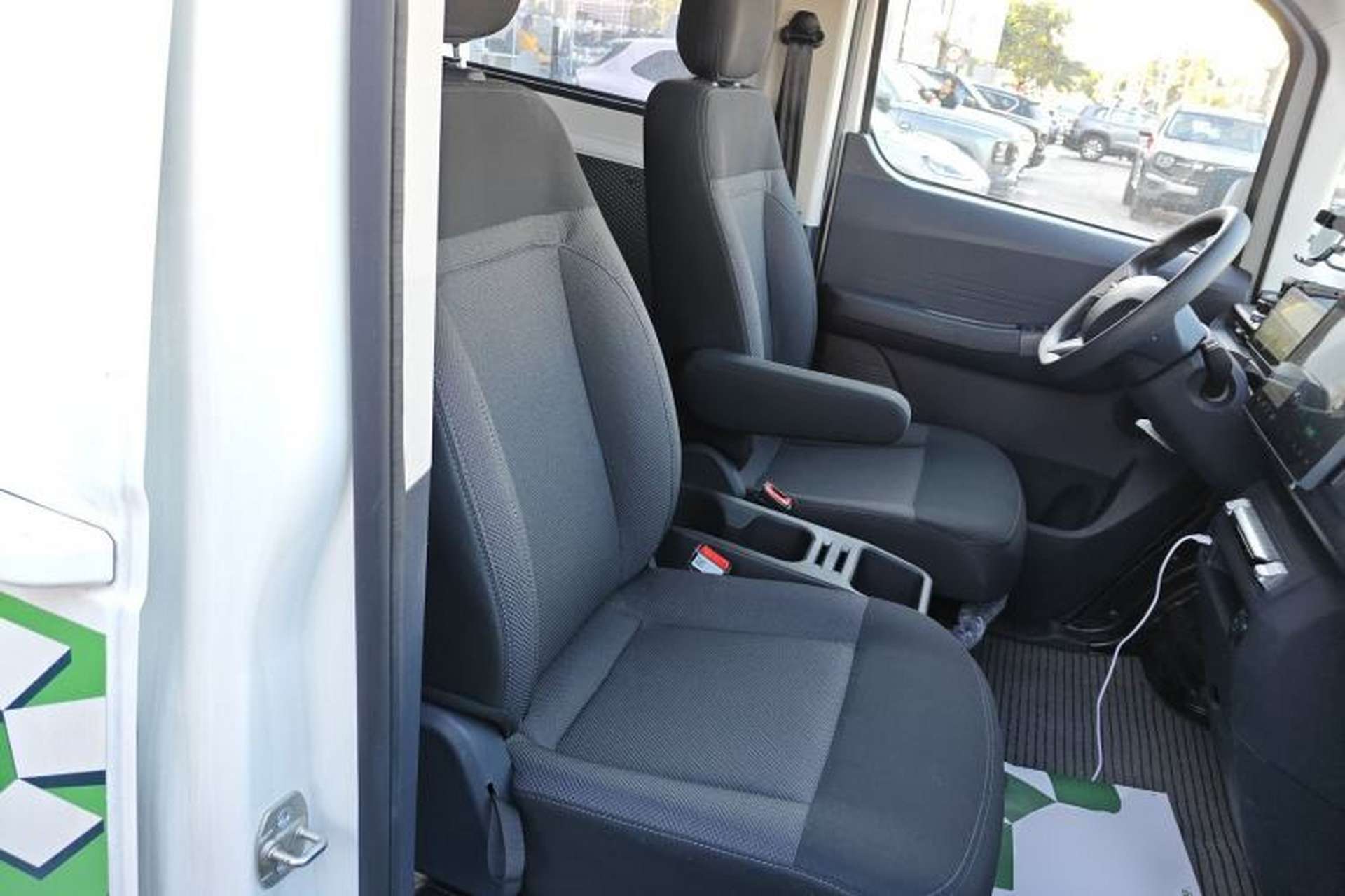 Used CAVAN Le Fu 2025 Comfort Edition Full-View Version Aiyike 50.23 kWh Right Front Seat