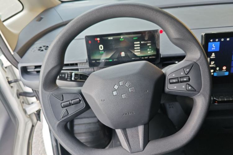 Used CAVAN Le Fu 2025 Comfort Edition Full-View Version Aiyike 50.23 kWh Steering Wheel