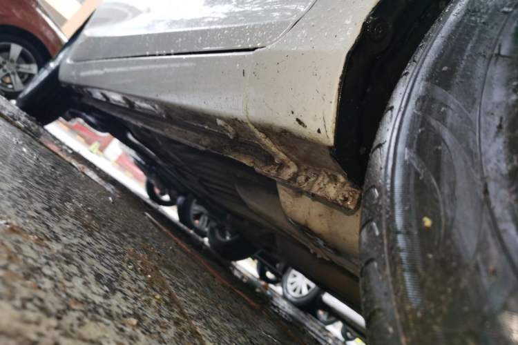 Used CHANGAN Alsvin 2019 1.5L DCT Comfort Model China VI Standard Chassis Front Right