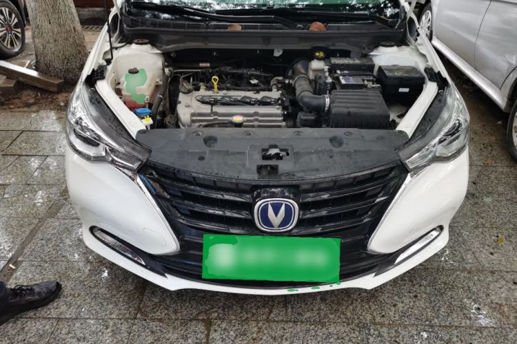 Used CHANGAN Alsvin 2019 1.5L DCT Comfort Model China VI Standard Engine Bay