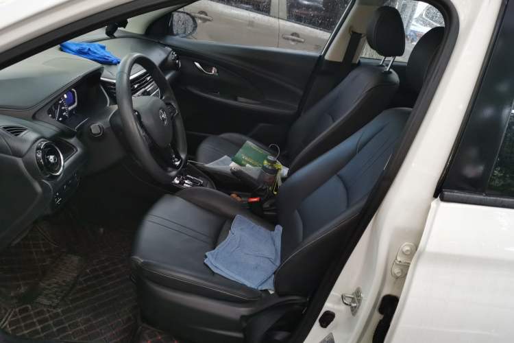 Used CHANGAN Alsvin 2019 1.5L DCT Comfort Model China VI Standard Left Front Seat