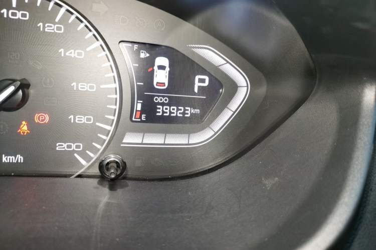 Used CHANGAN Alsvin 2019 1.5L DCT Comfort Model China VI Standard Odometer Close Up