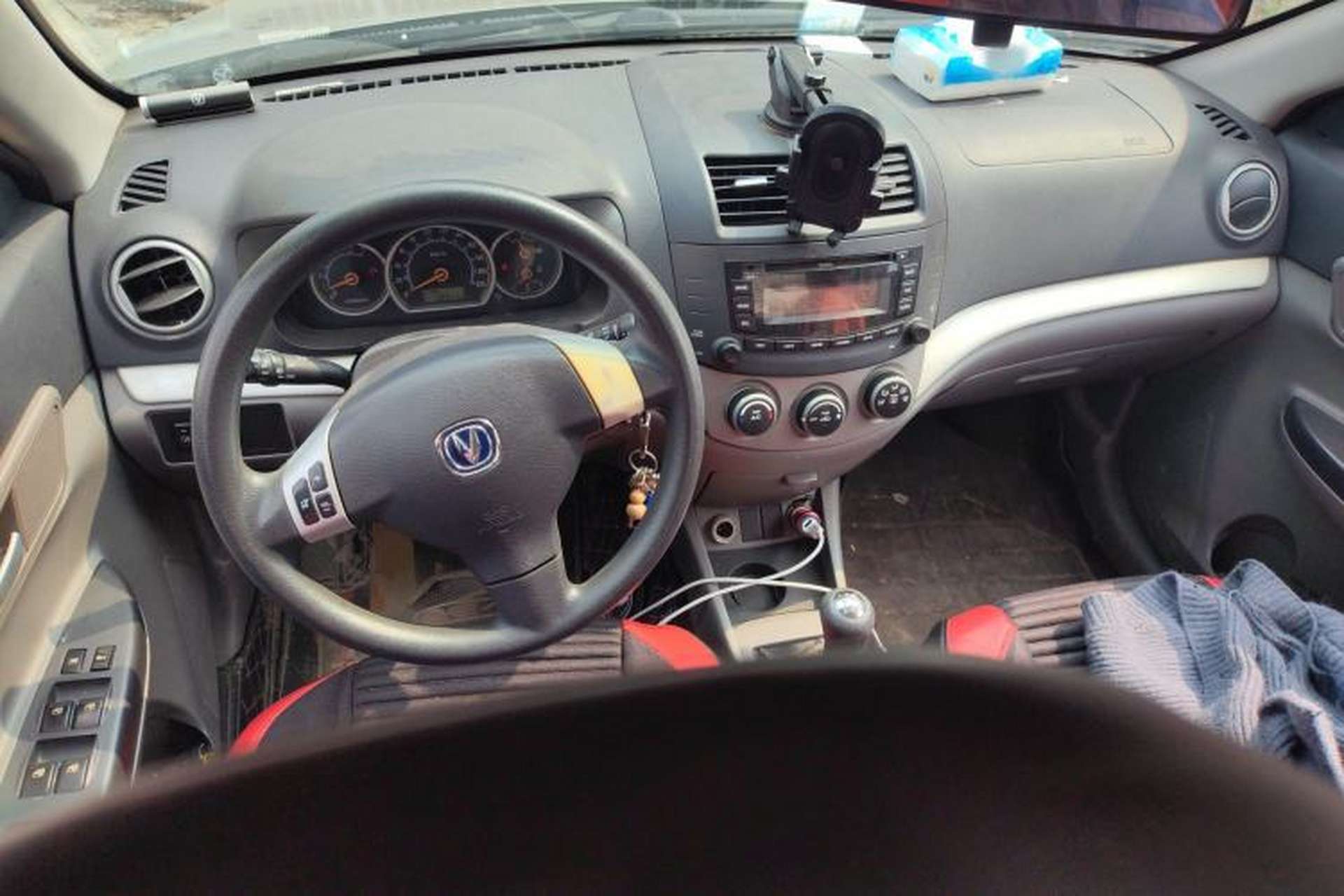 Used CHANGAN Alsvin 2009 Sedan 1.5L Manual Luxury Model Center Console