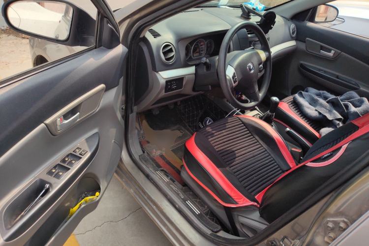 Used CHANGAN Alsvin 2009 Sedan 1.5L Manual Luxury Model Driver Seat