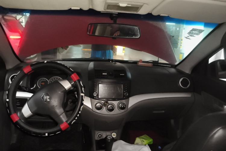 Used CHANGAN Alsvin 2009 Sedan 1.5L Manual Standard Model Center Console