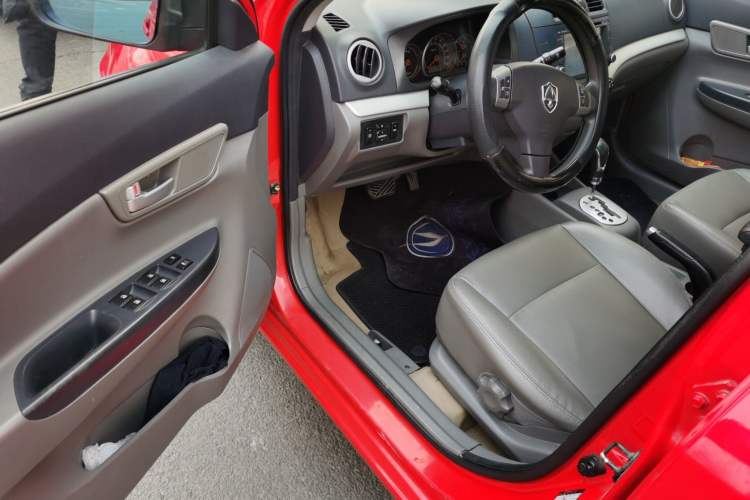 Used CHANGAN Alsvin 2009 Sedan 1.5L Automatic Luxury Model Driver Seat