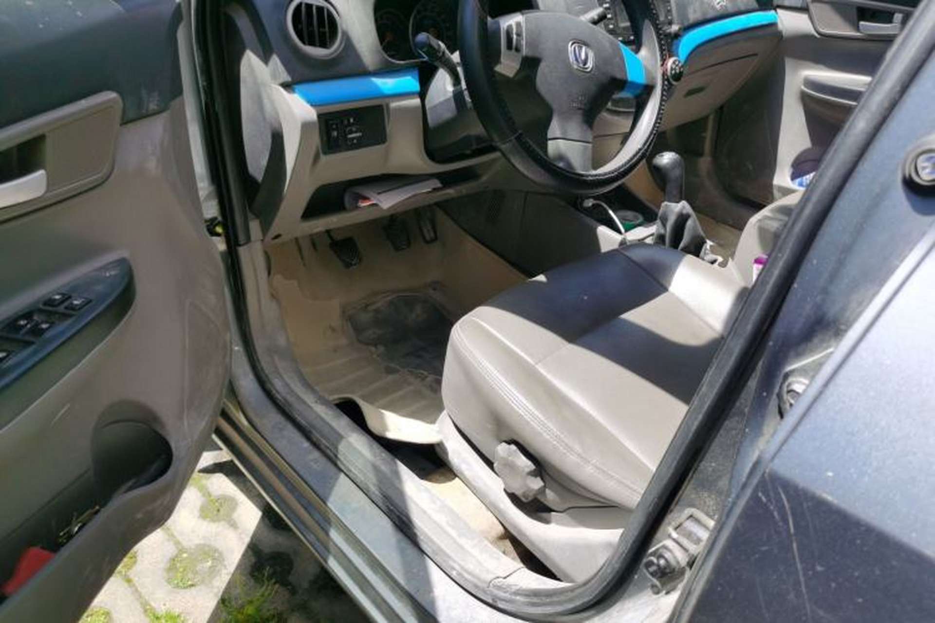 Used CHANGAN Alsvin 2009 Sedan 1.5L Manual Luxury Model Driver Seat