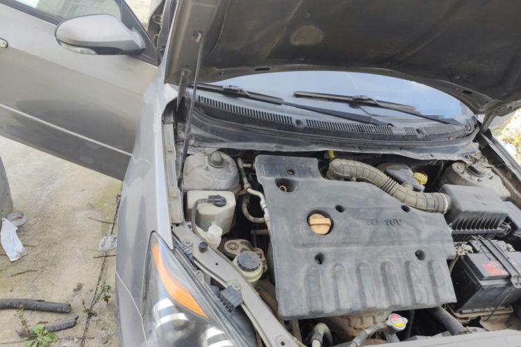 Used CHANGAN Alsvin 2010 Hatchback 1.5L Manual Comfort Edition Engine Bay Right