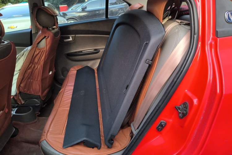 Used CHANGAN Alsvin 2010 Sedan 1.5L Manual Sport Edition Left Rear Seat