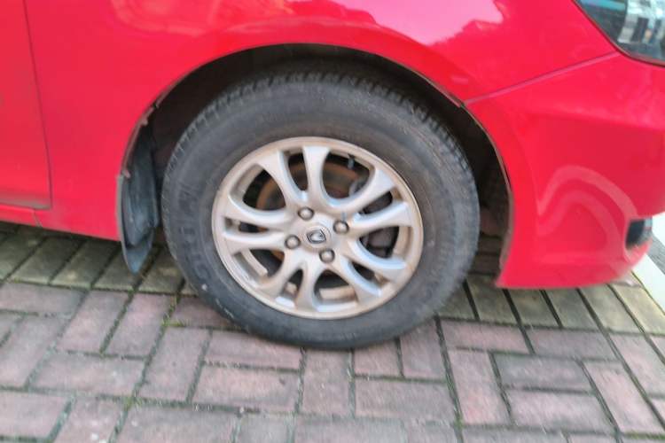 Used CHANGAN Alsvin 2010 Sedan 1.5L Manual Sport Edition Right Front Wheel Hub