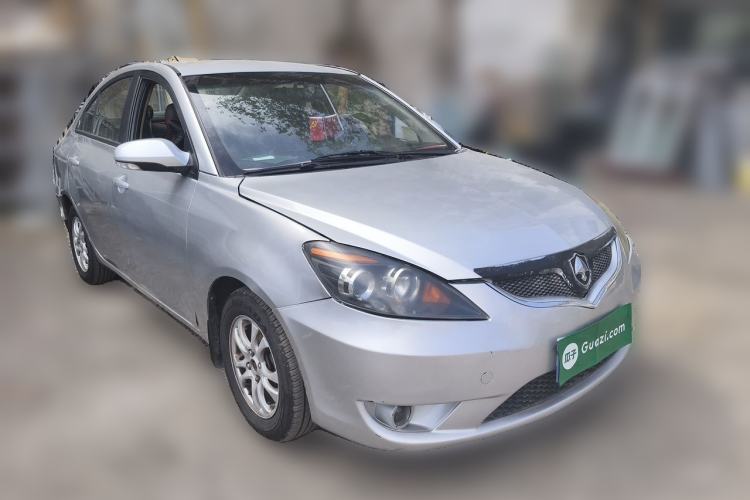 Used CHANGAN Alsvin 2010 Sedan 1.5L Manual Sport Edition Front Right 45 Deg