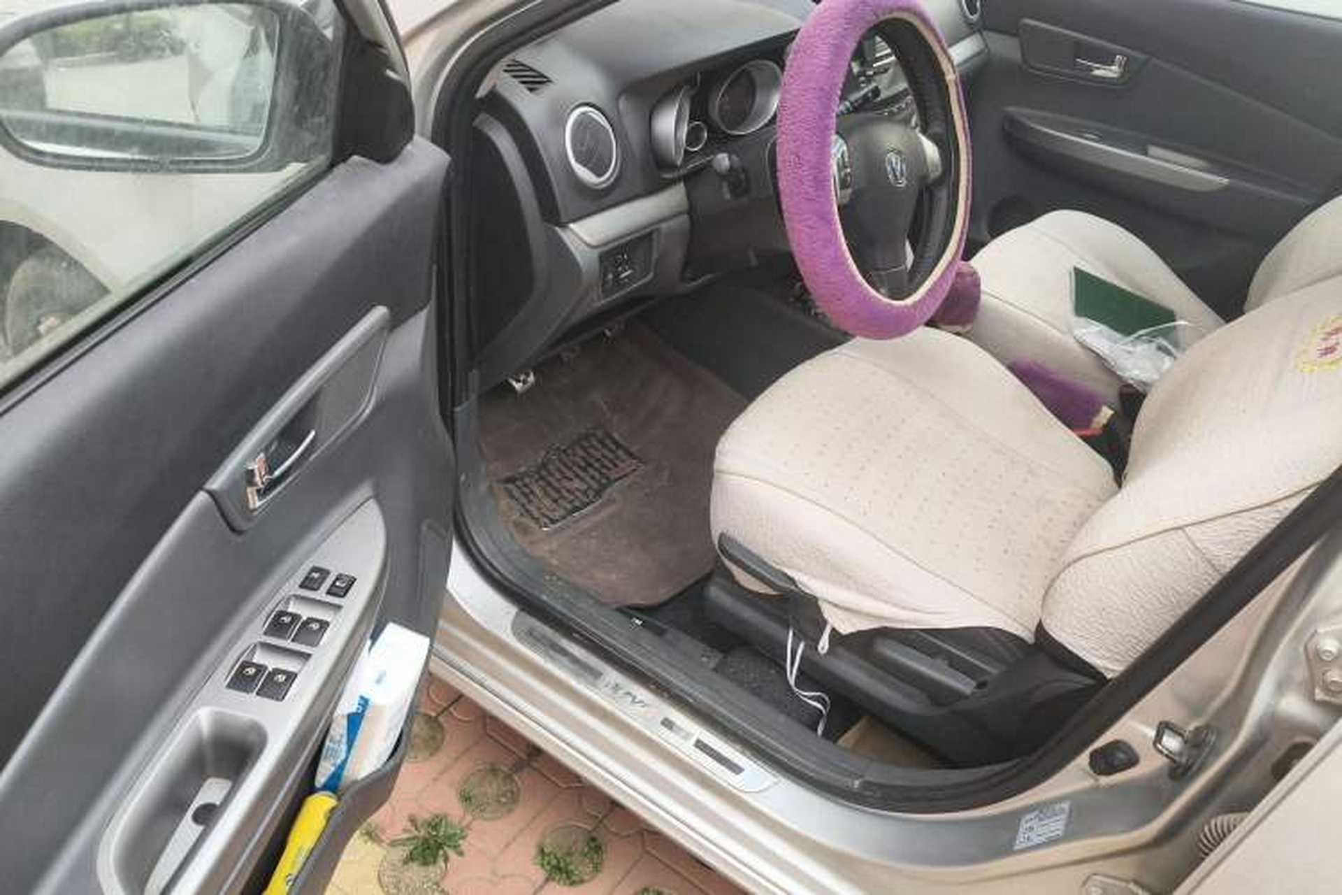 Used CHANGAN Alsvin 2011 Sedan 1.5L Manual 3G Edition Driver Seat