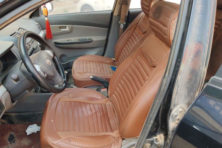 Used CHANGAN Alsvin 2012 Sedan 1.5L Manual Luxury Model Left Front Seat