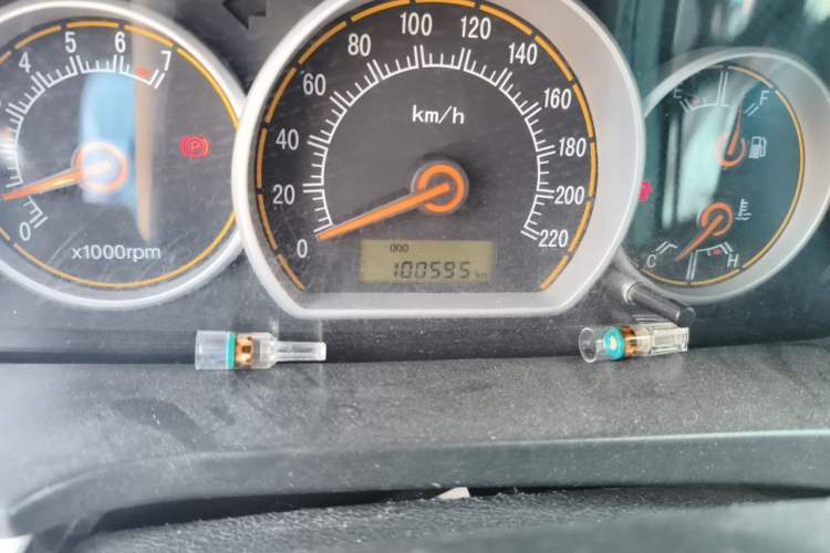 Used CHANGAN Alsvin 2012 Sedan 1.5L Manual Luxury Model Odometer Close Up