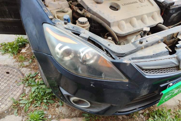 Used CHANGAN Alsvin 2012 Sedan 1.5L Manual Luxury Model Right Front Headlight