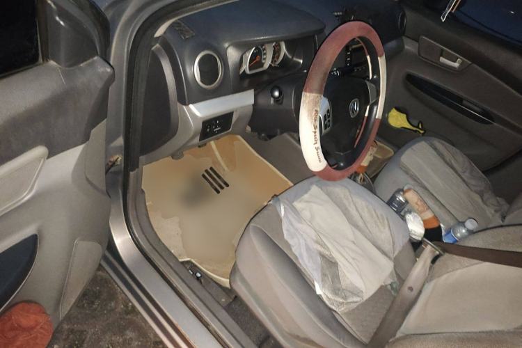 Used CHANGAN Alsvin 2012 Sedan 1.5L Manual Comfort Model Driver Seat
