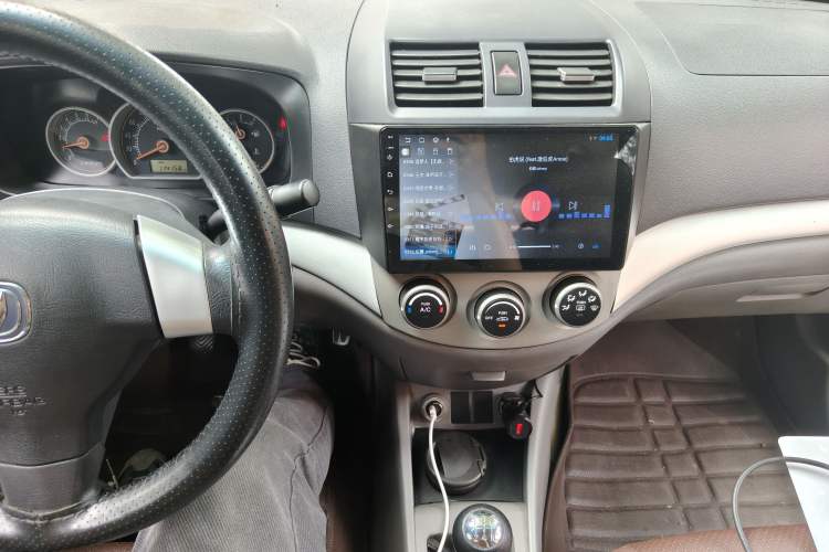 Used CHANGAN Alsvin 2012 Sedan 1.5L Manual Luxury Model Audio And AC Panel