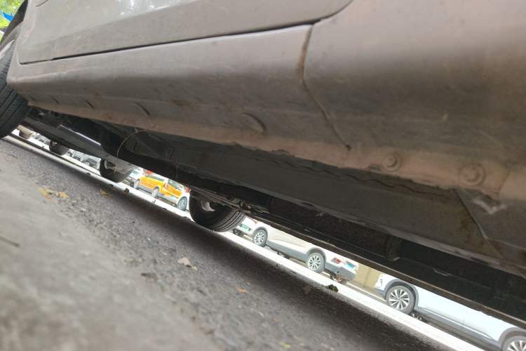 Used CHANGAN Alsvin 2012 Sedan 1.5L Manual Luxury Model Chassis Front Right