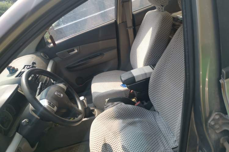 Used CHANGAN Alsvin 2012 Sedan 1.5L Manual Luxury Model Left Front Seat