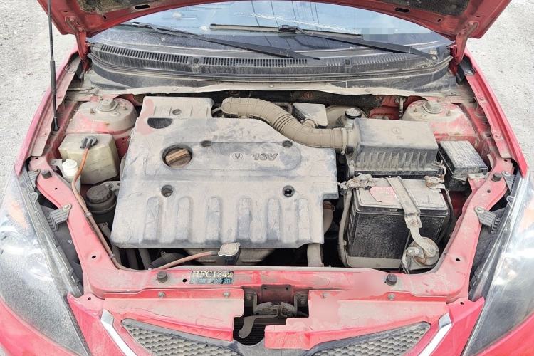 Used CHANGAN Alsvin 2012 Sedan 1.5L Manual Comfort Model Engine Bay