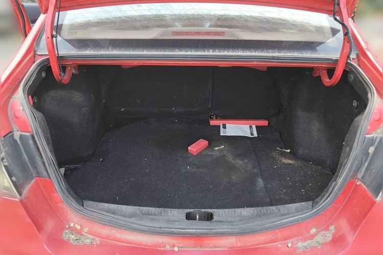 Used CHANGAN Alsvin 2012 Sedan 1.5L Manual Comfort Model Trunk