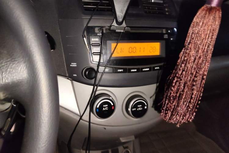 Used CHANGAN Alsvin 2012 Sedan 1.5L Manual Comfort Model Audio And AC Panel