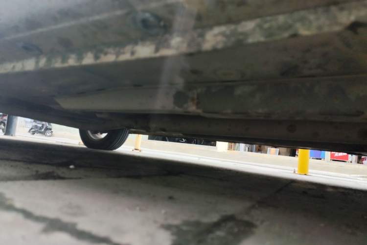 Used CHANGAN Alsvin 2012 Sedan 1.5L Manual Comfort Model Chassis Front Right