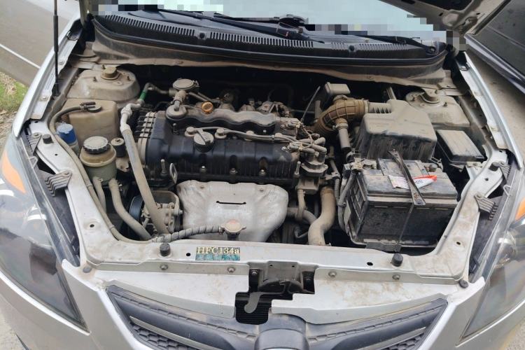 Used CHANGAN Alsvin 2012 Sedan 1.5L Manual Luxury Model Engine Bay