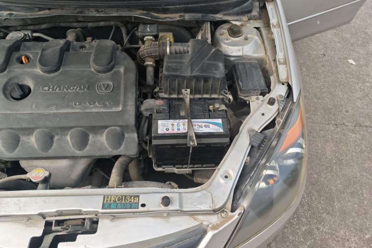 Used CHANGAN Alsvin 2012 Sedan 1.5L Manual Luxury Model Engine Bay Left