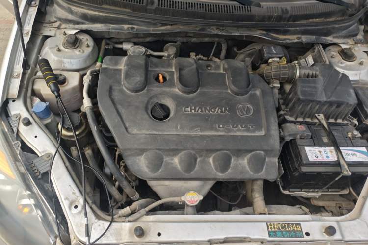 Used CHANGAN Alsvin 2012 Sedan 1.5L Manual Luxury Model Engine Bay Right