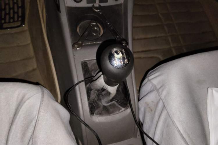 Used CHANGAN Alsvin 2012 Sedan 1.5L Manual Comfort Model Gear Lever