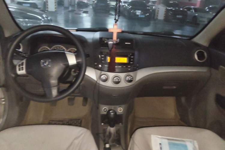 Used CHANGAN Alsvin 2012 Sedan 1.5L Manual Comfort Model Headliner