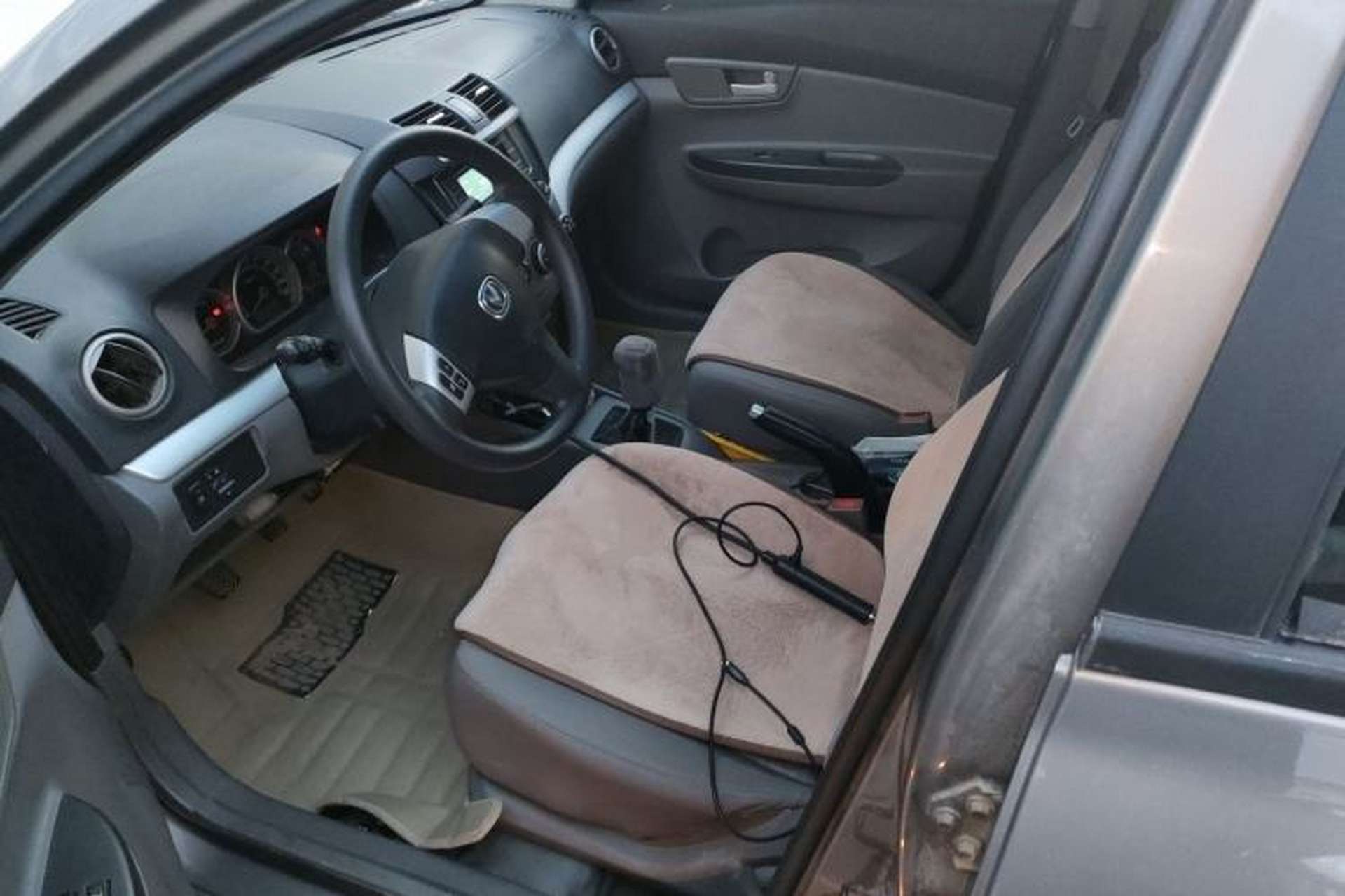 Used CHANGAN Alsvin 2012 Sedan 1.5L Manual Luxury Model Left Front Seat