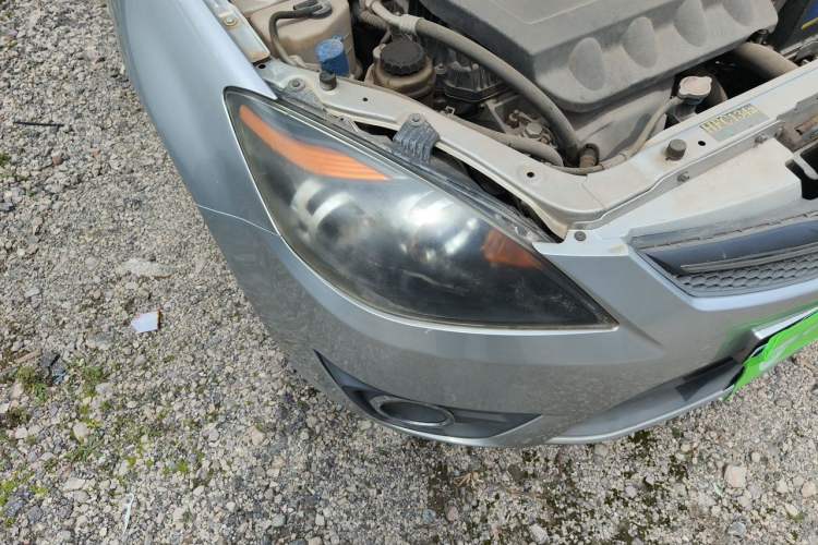 Used CHANGAN Alsvin 2012 Sedan 1.5L Manual Luxury Model Right Front Headlight