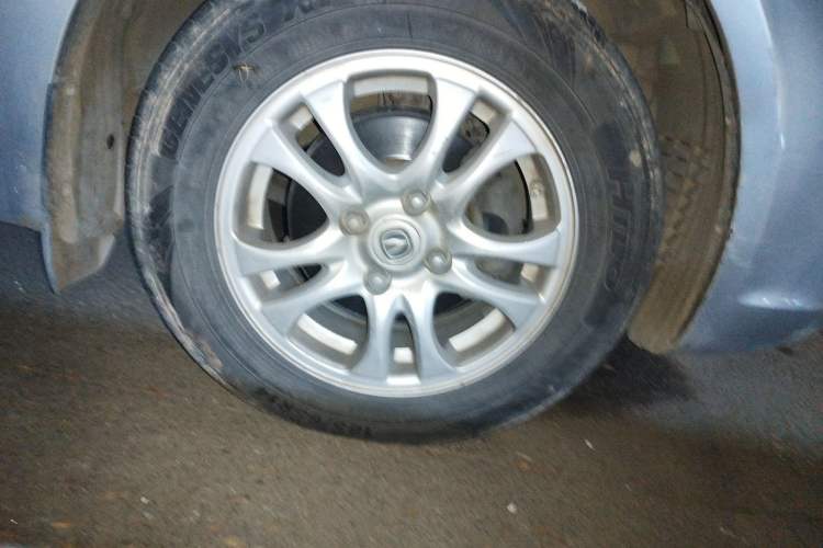 Used CHANGAN Alsvin 2012 Sedan 1.5L Manual Comfort Model Right Front Wheel Hub