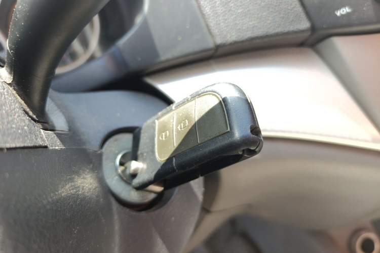 Used CHANGAN Alsvin 2012 Sedan 1.5L Manual Luxury Model Vehicle Key