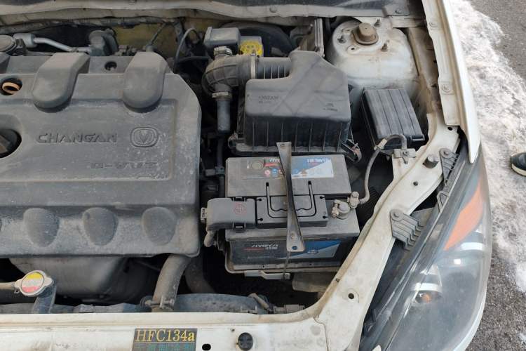 Used CHANGAN Alsvin 2012 Sedan 1.5L Manual Luxury Model Engine Bay Left