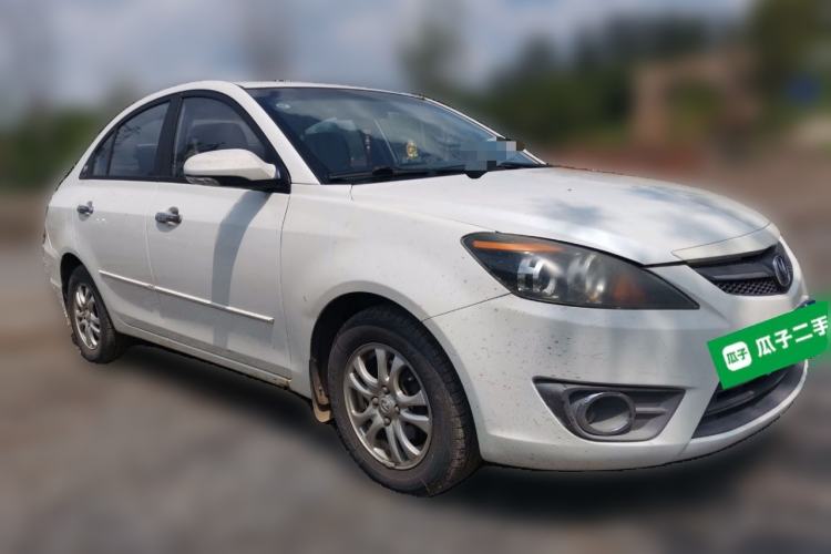 Used CHANGAN Alsvin 2012 Sedan 1.5L Manual Comfort Model Front Right 45 Deg
