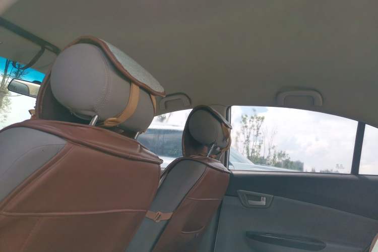 Used CHANGAN Alsvin 2012 Sedan 1.5L Manual Comfort Model Headliner