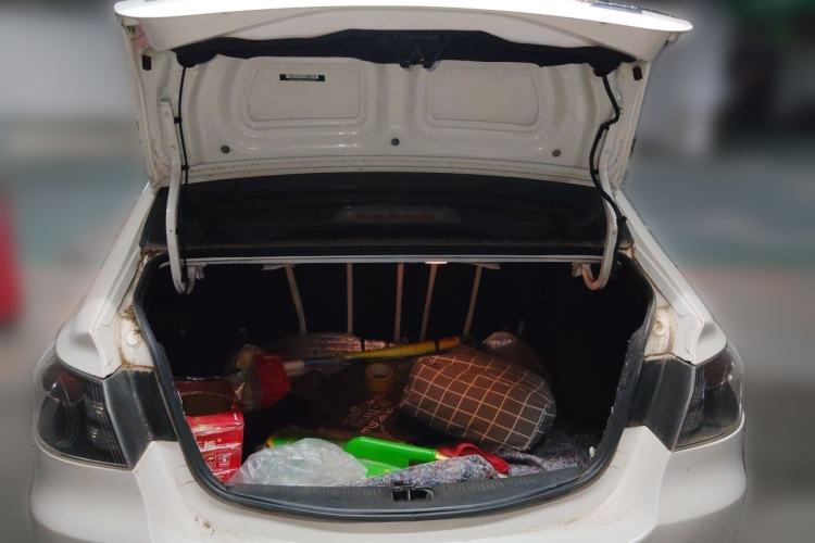 Used CHANGAN Alsvin 2012 Sedan 1.5L Manual Luxury Model Trunk