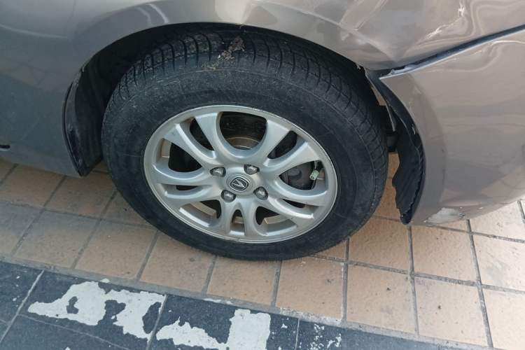 Used CHANGAN Alsvin 2012 Sedan 1.5L Manual Luxury Model Right Front Wheel Hub