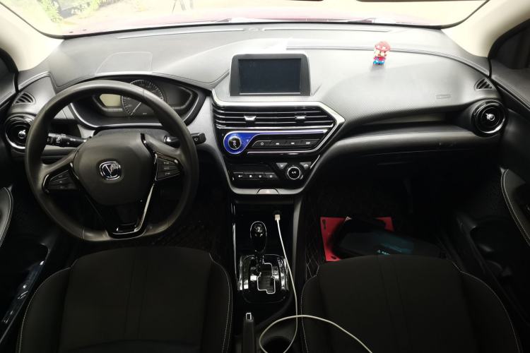 Used CHANGAN Alsvin 2018 1.5L DCT Comfort Version China V Standard Center Console