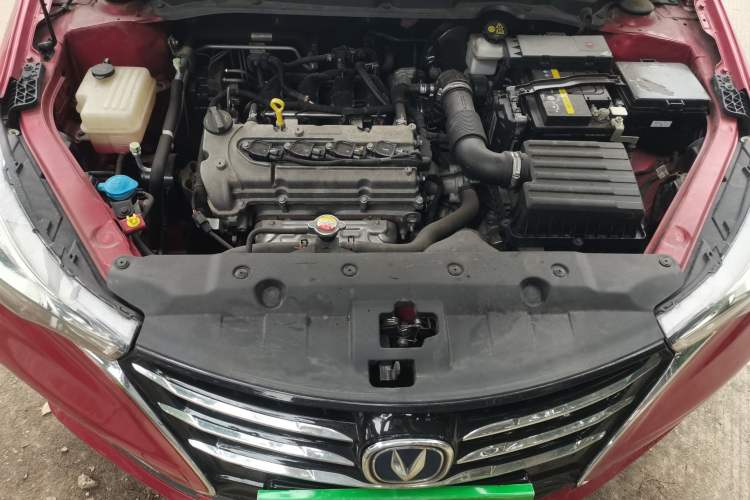 Used CHANGAN Alsvin 2018 1.5L DCT Comfort Version China V Standard Engine Bay