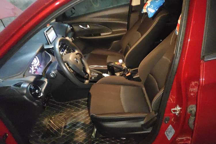 Used CHANGAN Alsvin 2018 1.5L DCT Comfort Version China V Standard Left Front Seat