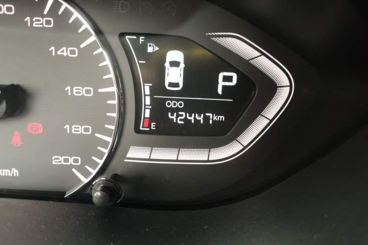 Used CHANGAN Alsvin 2018 1.5L DCT Comfort Version China V Standard Odometer Close Up