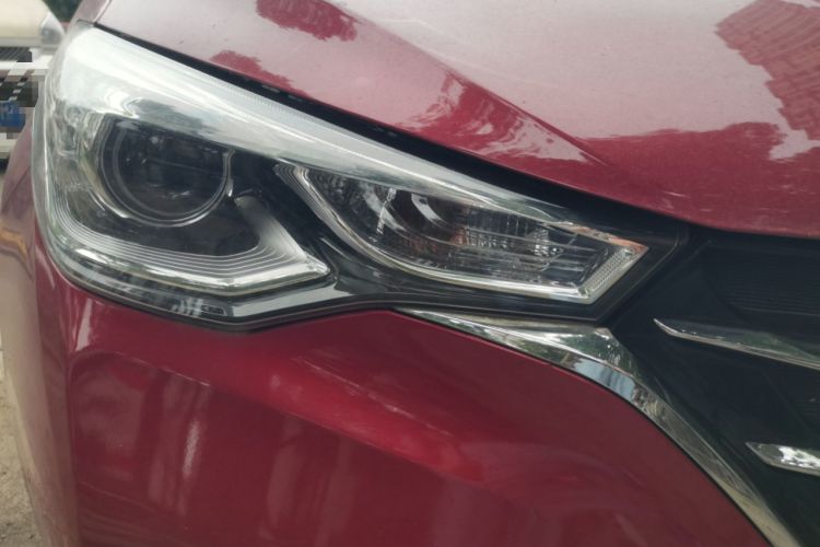 Used CHANGAN Alsvin 2018 1.5L DCT Comfort Version China V Standard Right Front Headlight