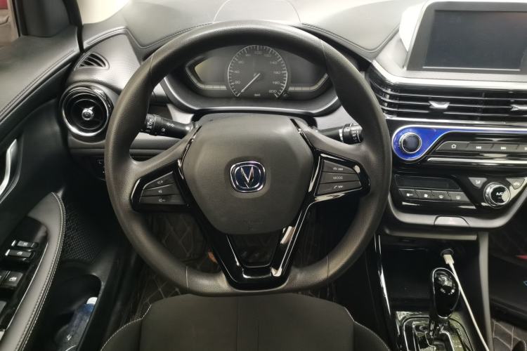 Used CHANGAN Alsvin 2018 1.5L DCT Comfort Version China V Standard Steering Wheel