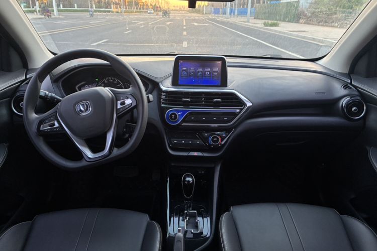 Used CHANGAN Alsvin 2018 1.5L DCT Prestige Model China V Standard Steering Wheel