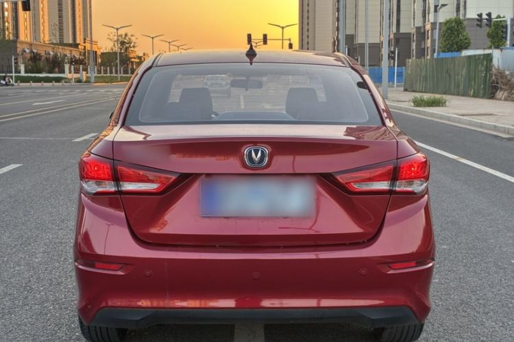 Used CHANGAN Alsvin 2018 1.5L DCT Prestige Model China V Standard Trunk