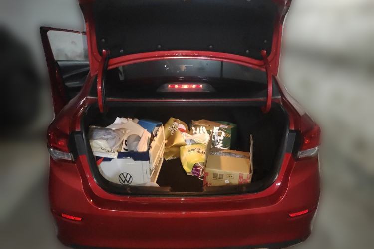 Used CHANGAN Alsvin 2018 1.5L DCT Comfort Version China V Standard Trunk